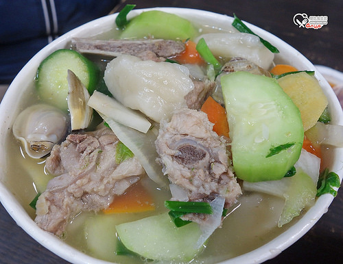 山西麵食片兒川(山西麵食揪片)，滿滿的蔬菜+肉片好清甜 @愛吃鬼芸芸