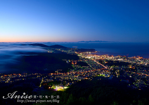 小樽景點．天狗山夜景@2014北海道自助旅行 @愛吃鬼芸芸