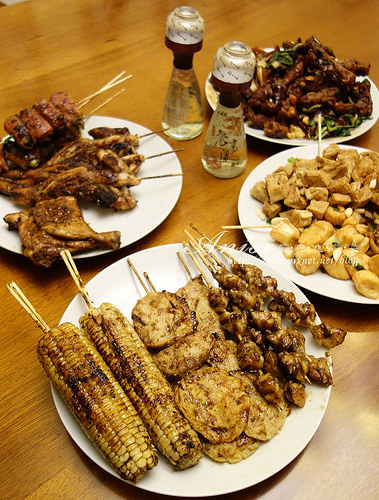 花蓮吉安美食．南埔香雞排、汗馬帝斯、海岸路烤肉 @愛吃鬼芸芸