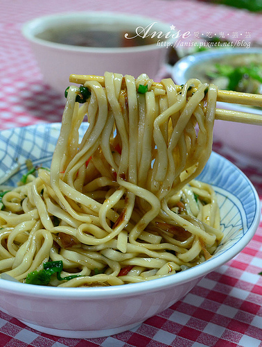 南庄老街美食～英姐小吃店、江記花蜜桂花湯圓、邱記麻糬 @愛吃鬼芸芸