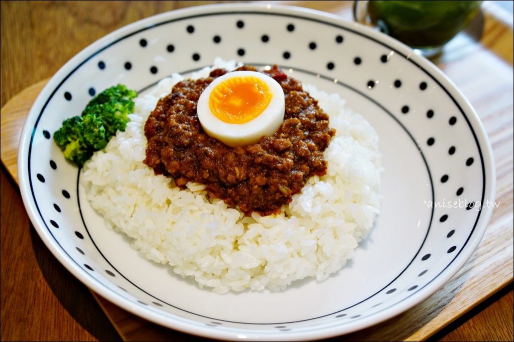 東區美食．Kitchen island 中島，日式風格美味便當料理，忠孝復興站(姊姊食記)