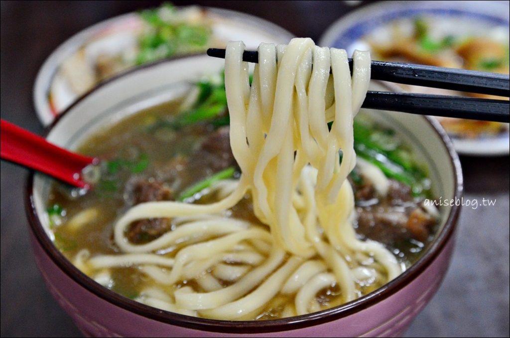 大安區美食．廖家牛肉麵，金華街排隊老店(姊姊食記)＠2018年台北必比登推介（Bib Gourmand）