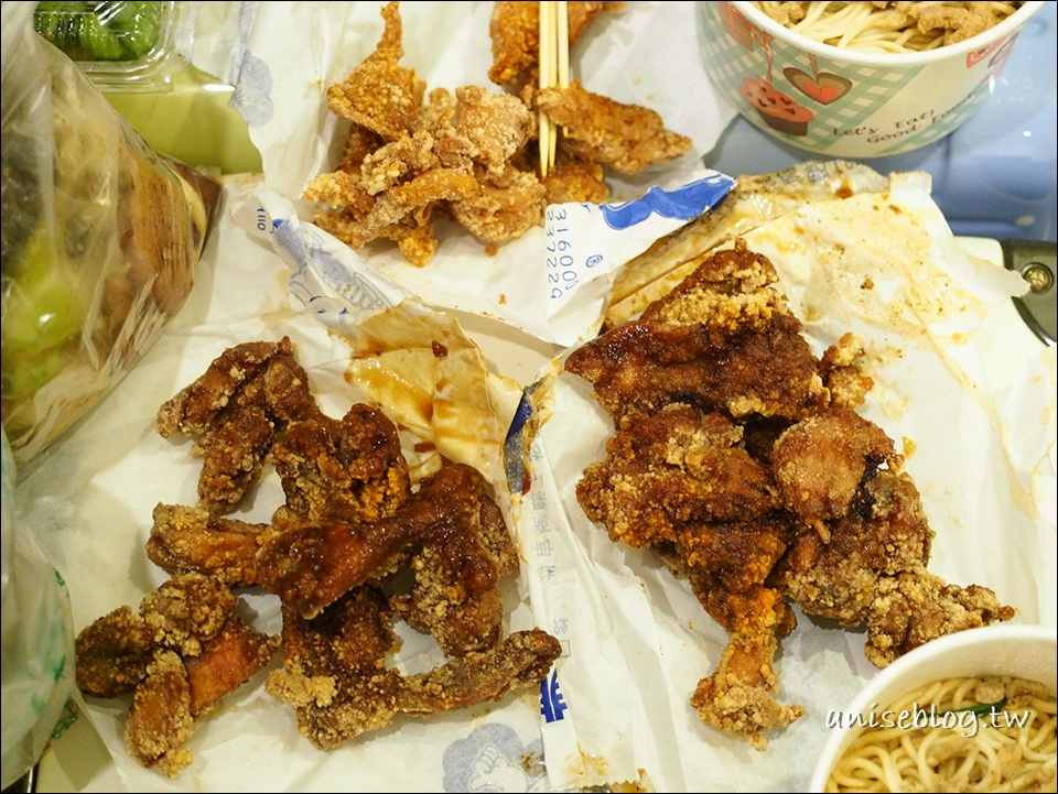 台中一中街美食．在地人推薦精華版，福州包、家家福甘梅薯條、10元滷味、王記麻辣乾麵、21臭豆腐、胖子雞丁、上和園滷味、幸福良心紅茶、燒酒螺、海盜飯糰