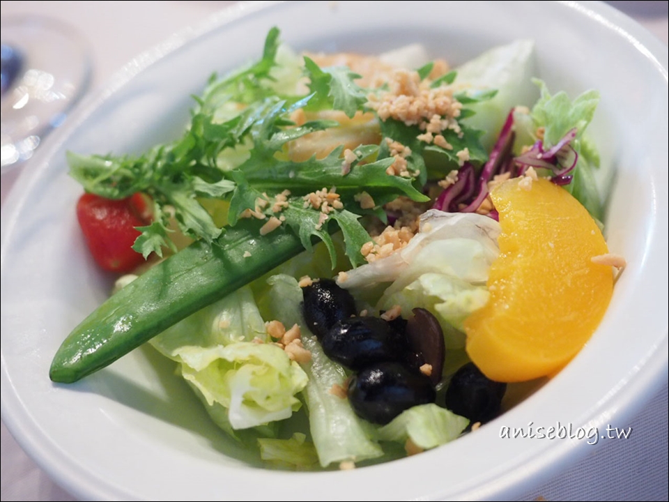 東區美食．紅屋牛排，商業午餐超划算！