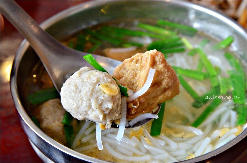 宜蘭美食．冬山魚丸米粉，冬山火車站在地老店平價小吃(姊姊食記)