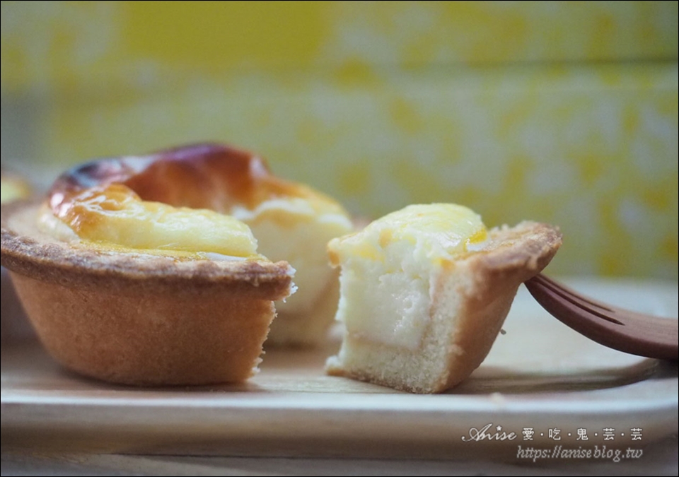 BAKE CHEESE TART