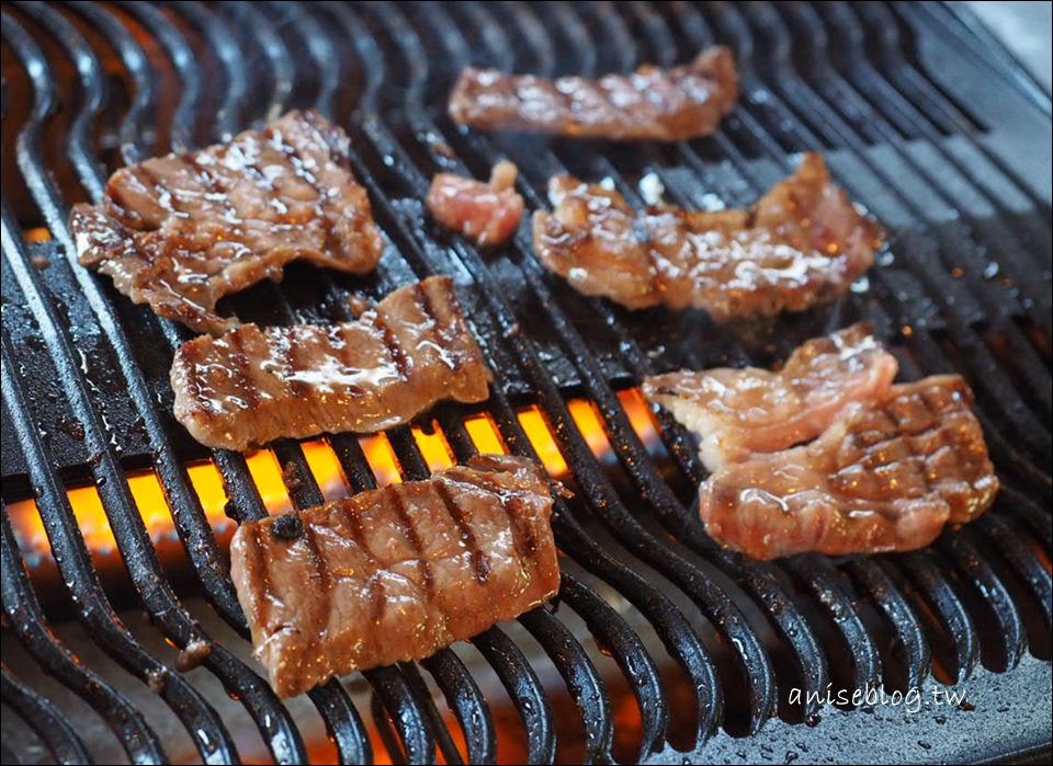 沖繩燒肉推薦．燒肉美ら，沖繩燒肉一定要吃石垣牛！(文末中文菜單)