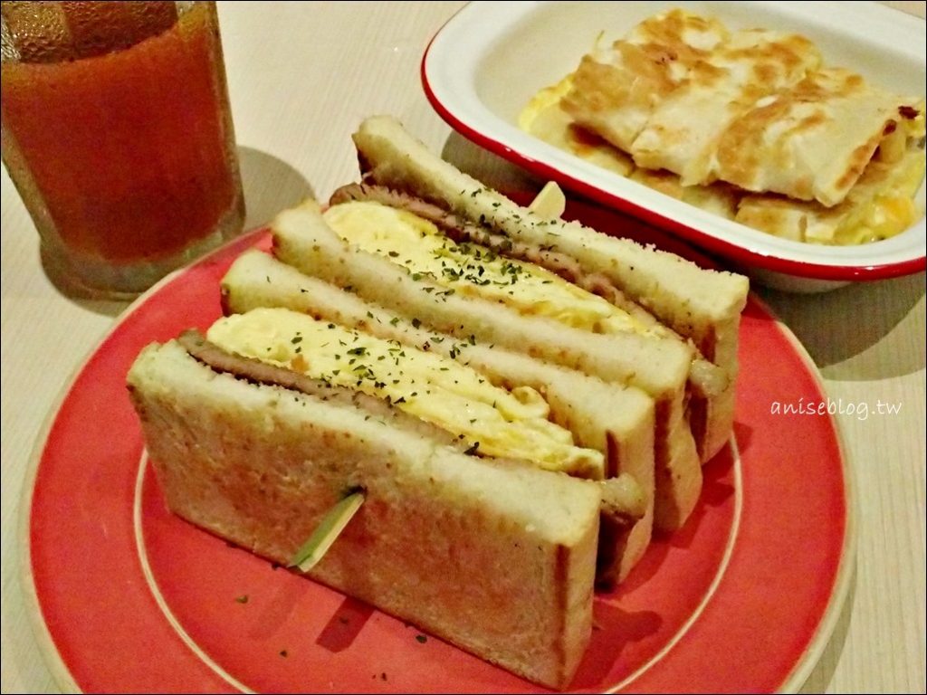 早澤手工蛋餅，鐵板肉蛋土司，台北早餐早午餐，中正紀念堂站美食(姊姊食記)