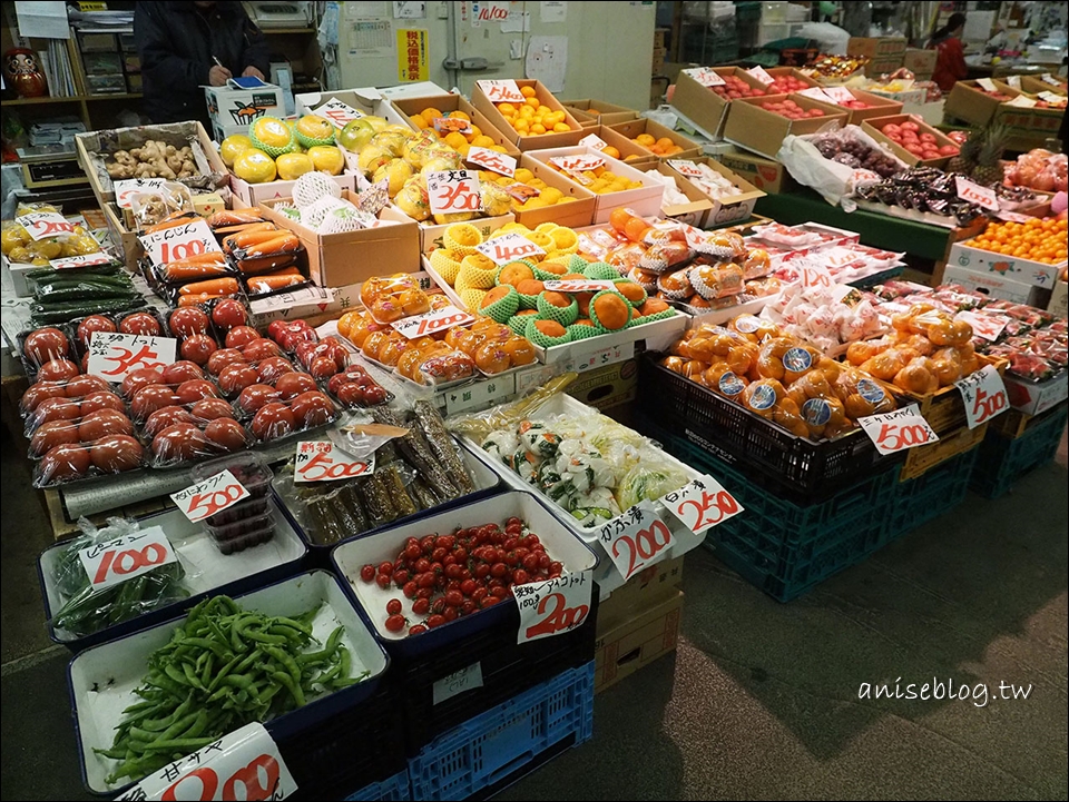 秋田好好逛．秋田市民市場，青菜時蔬海鮮通通有