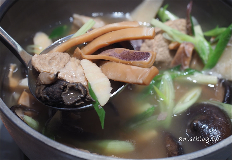 台中東區 | 有春茶館，傳統台灣菜、優質茶館