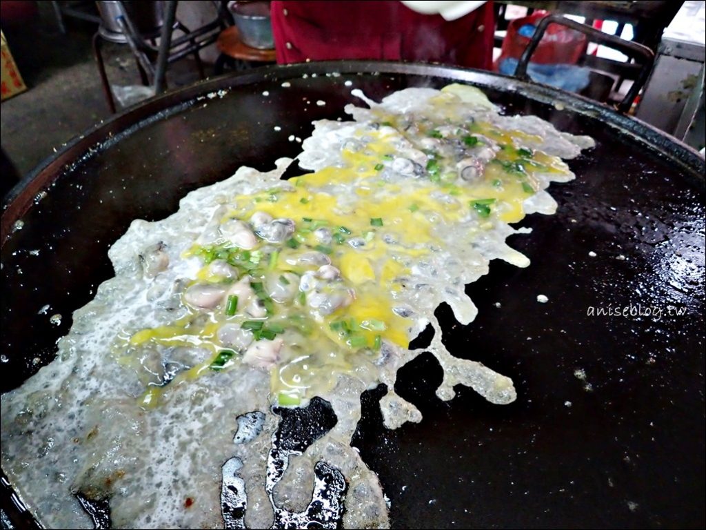 阿蘭大鼎魩仔魚炒飯、苦瓜排骨湯，大稻埕慈聖宮廟口小吃，大同區美食