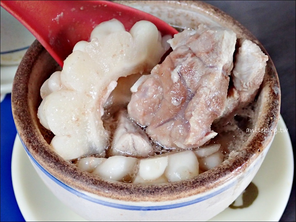 阿蘭大鼎魩仔魚炒飯、苦瓜排骨湯，大稻埕慈聖宮廟口小吃，大同區美食 @愛吃鬼芸芸