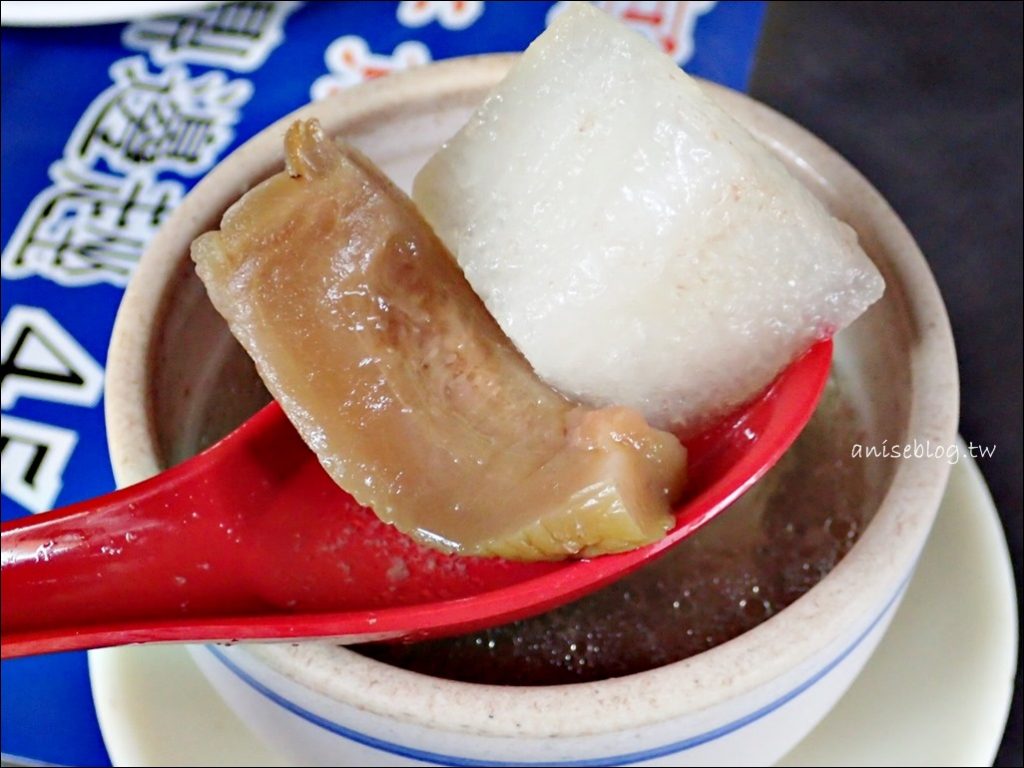 阿蘭大鼎魩仔魚炒飯、苦瓜排骨湯，大稻埕慈聖宮廟口小吃，大同區美食