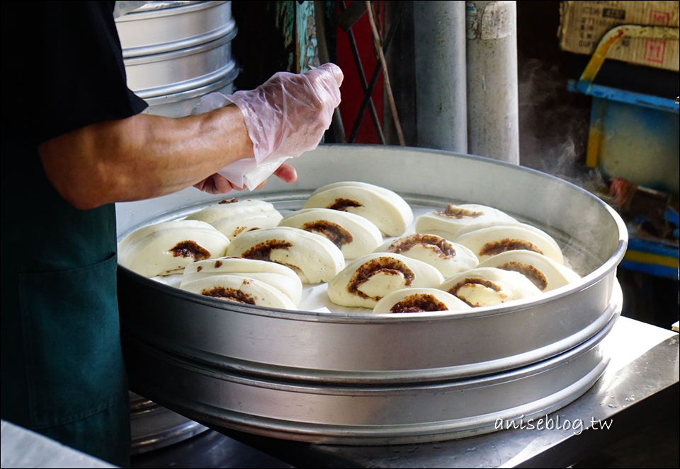 嘉義知名美食 | 火婆煎粿、無名蛋餅、東門碗粿米糕、古早味包子饅頭