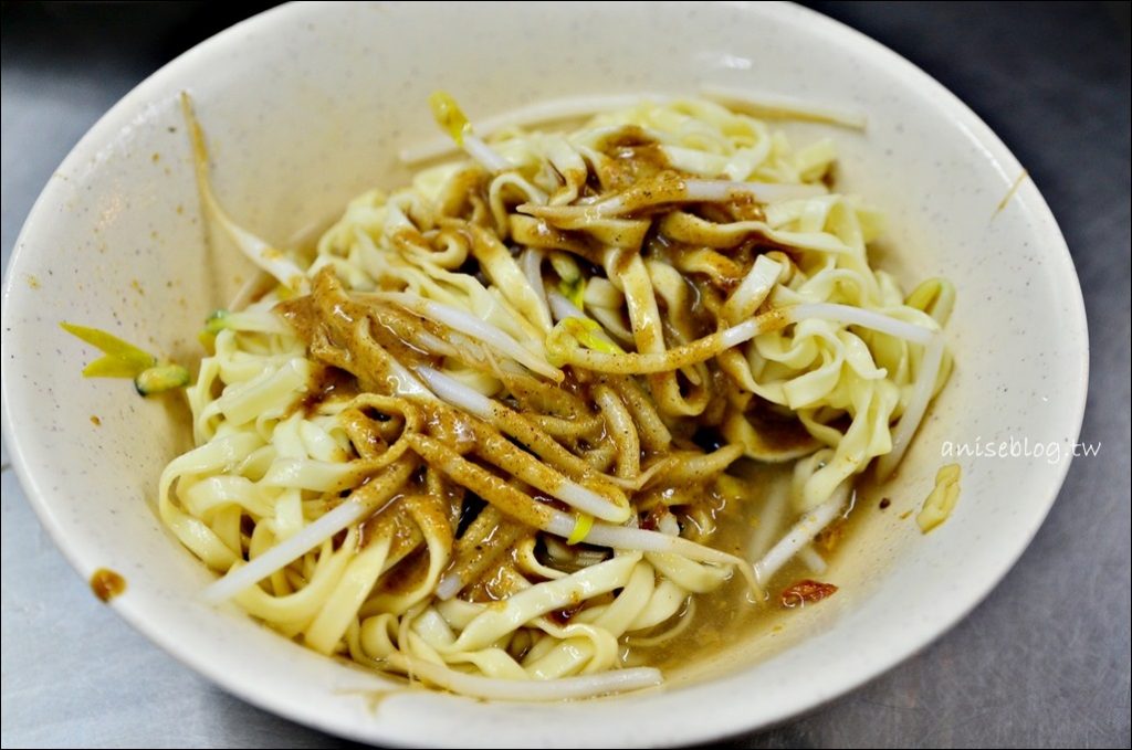 長腳麵食、李家鍋貼饅頭，基隆孝三路巷子內美食(姊姊食記)