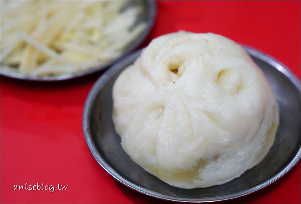 嘉義包子饅頭特輯 | 豆豆小籠湯包、德記小吃部、蔡家手作Q包子饅頭