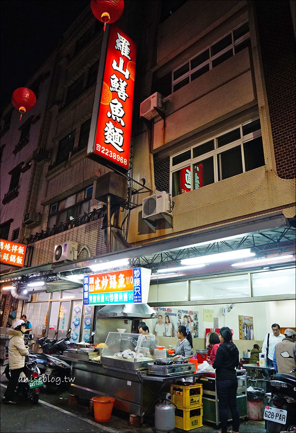 嘉義文化夜市 | 羅山鱔魚麵、傳統紅豆餅，不同於台南的鱔魚意麵！