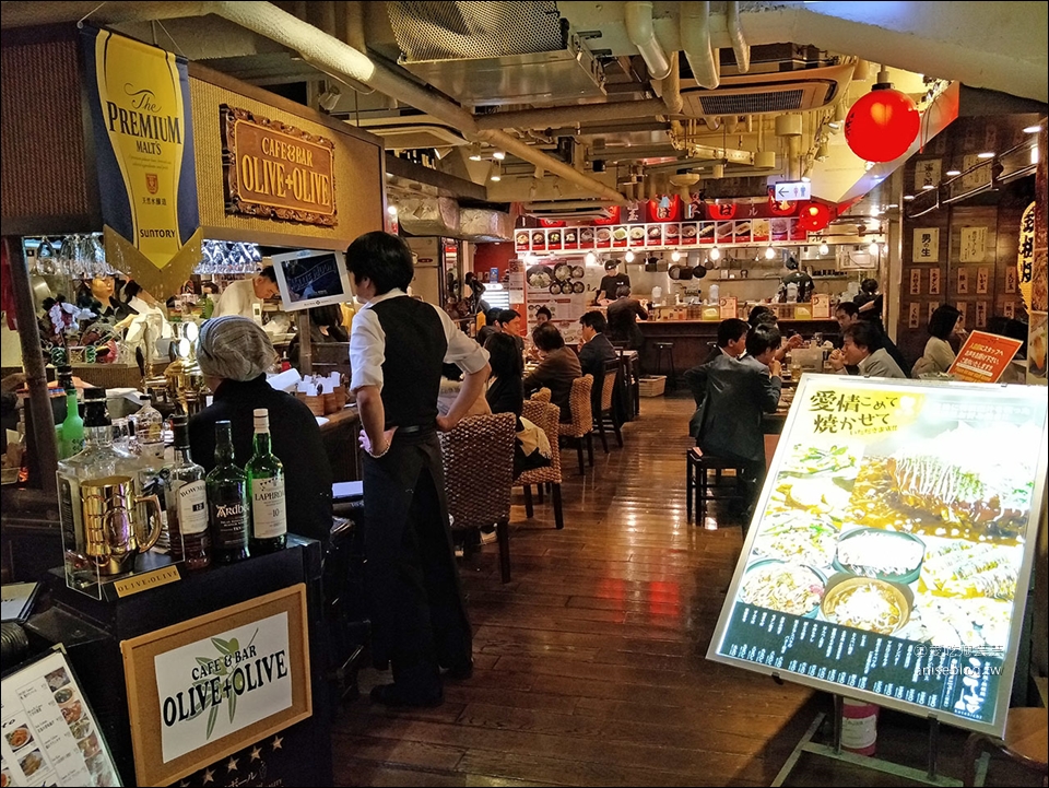 東京新宿美食 | 油ソバ專門店 ABURA SOBA @ 新宿西口小急田百貨食堂酒場