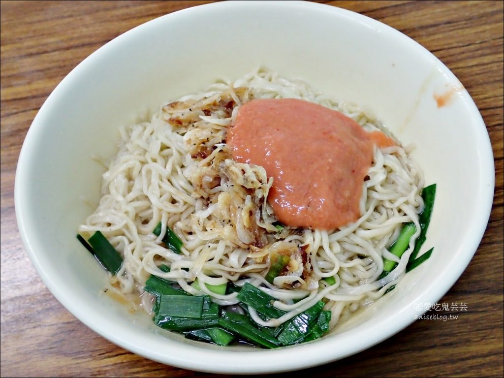 阿文哥米苔目，黑白切、意麵，大橋頭站低調私藏版美食(姊姊食記)