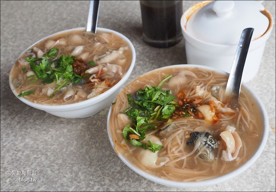 龍山寺美食 | 西園路一段302號隱藏版蚵仔麵線、阿萬油飯