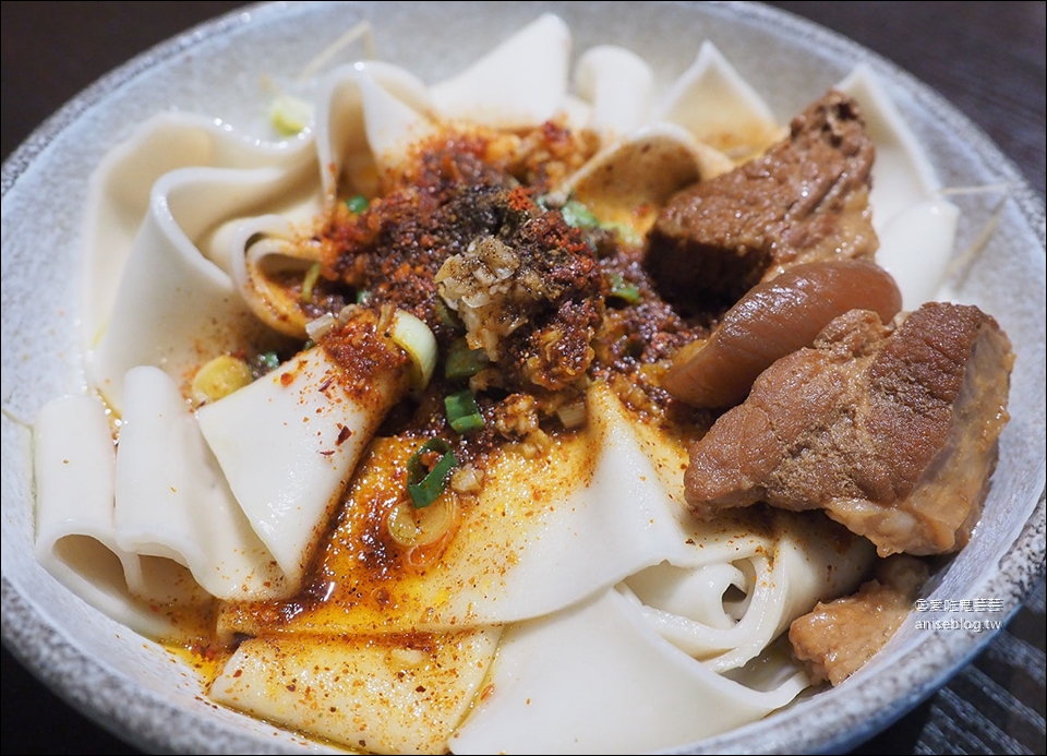 東區美食 | 秦風陝西食味館，夾饃、涼皮、油潑麵羊肉麵 (已搬家)