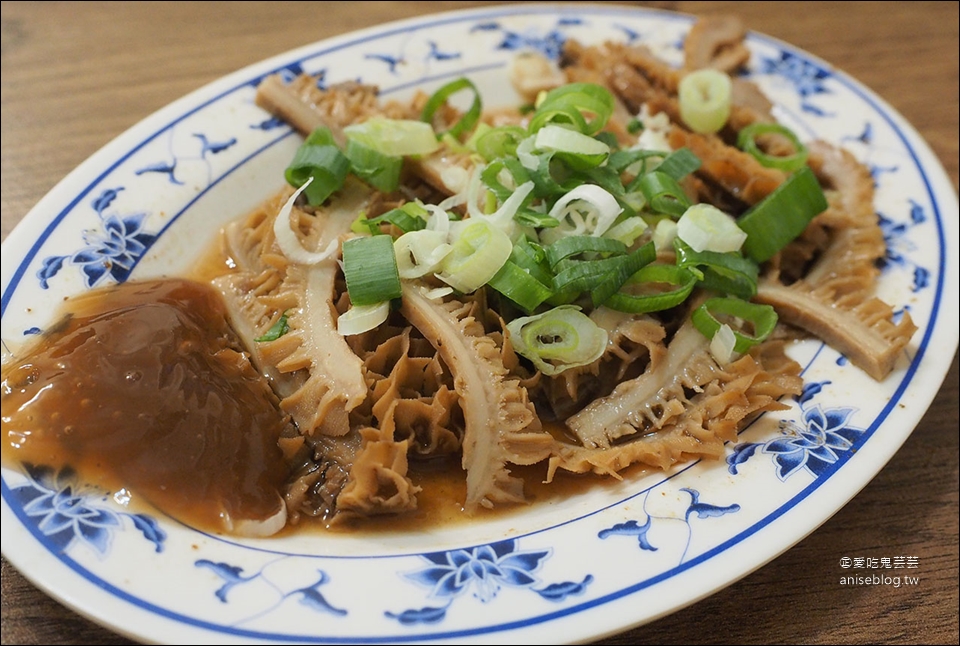 花蓮美食 | 尤大廚私房麵館、黃車炸彈蔥油餅、正宗包心粉圓