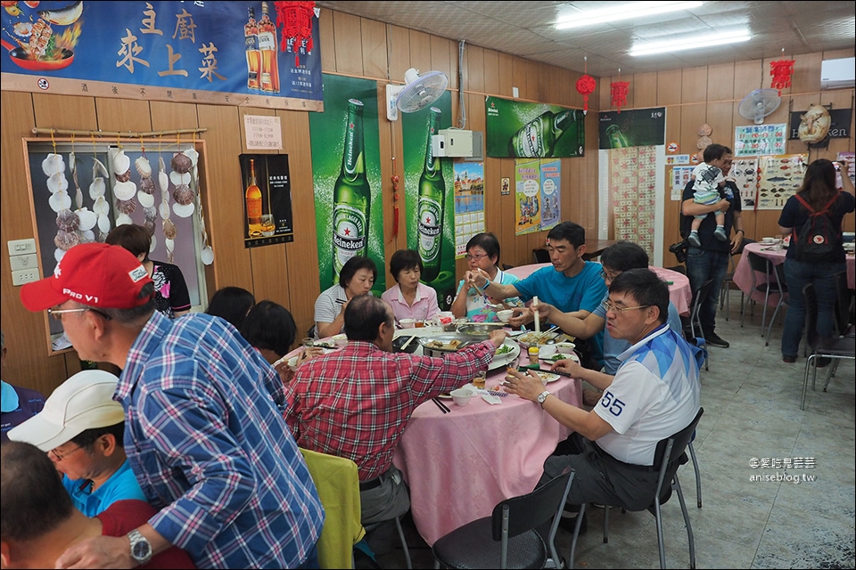 花蓮海鮮餐廳 | 美崙海鮮，在地人推薦現撈海鮮料理，牧草雞最好吃！