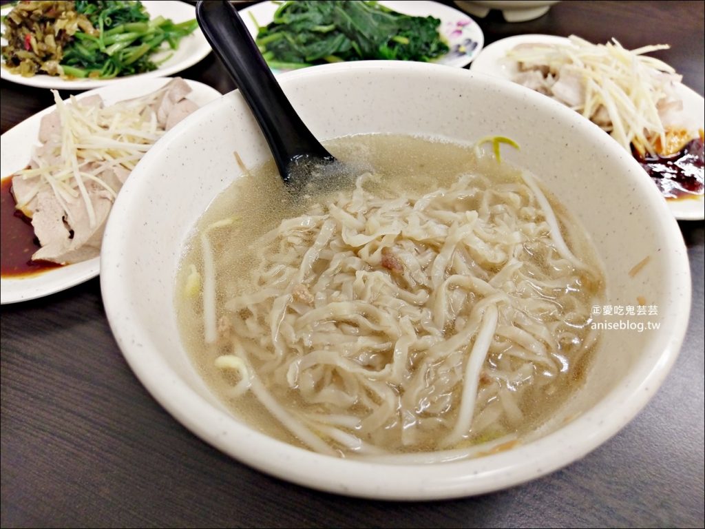 阿昌意麵、黑白切，萬華區美食老店(姊姊食記)