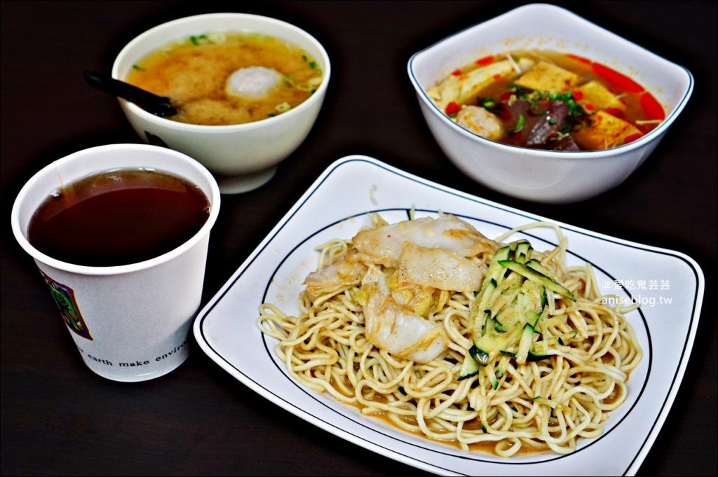 導遊涼麵泡菜專賣店，行天宮站美食(姊姊食記)