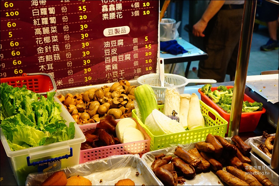 蛋白滷味@ 捷運台北橋站三和夜市宵夜場美食