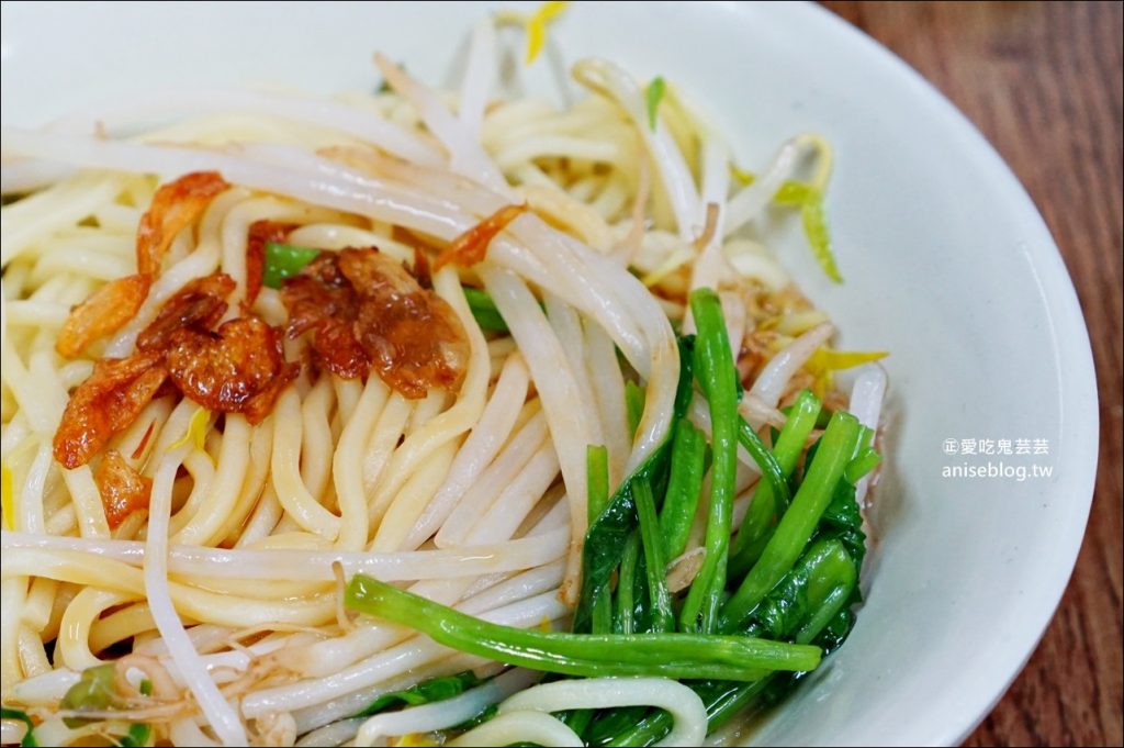 柴寮鯊魚烟、懷念排骨麵，百年老店的傳統好滋味，大橋頭美食(姊姊食記)