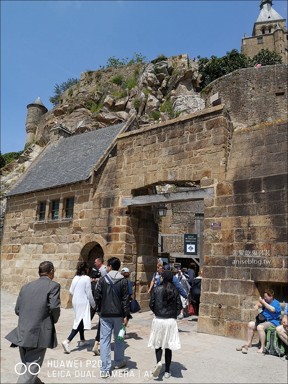 聖米歇爾山一日遊 | 天主教徒聖地，絕美山城，世界文化遺產