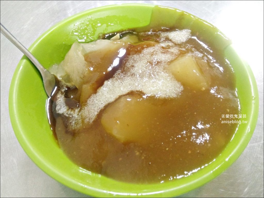 陳記肉圓油粿，大腸蚵仔麵線、四神湯，三重台北橋站在地美食小吃(姊姊食記)