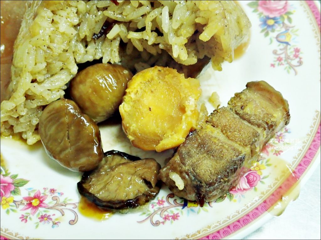 陳記肉圓油粿，大腸蚵仔麵線、四神湯，三重台北橋站在地美食小吃(姊姊食記)