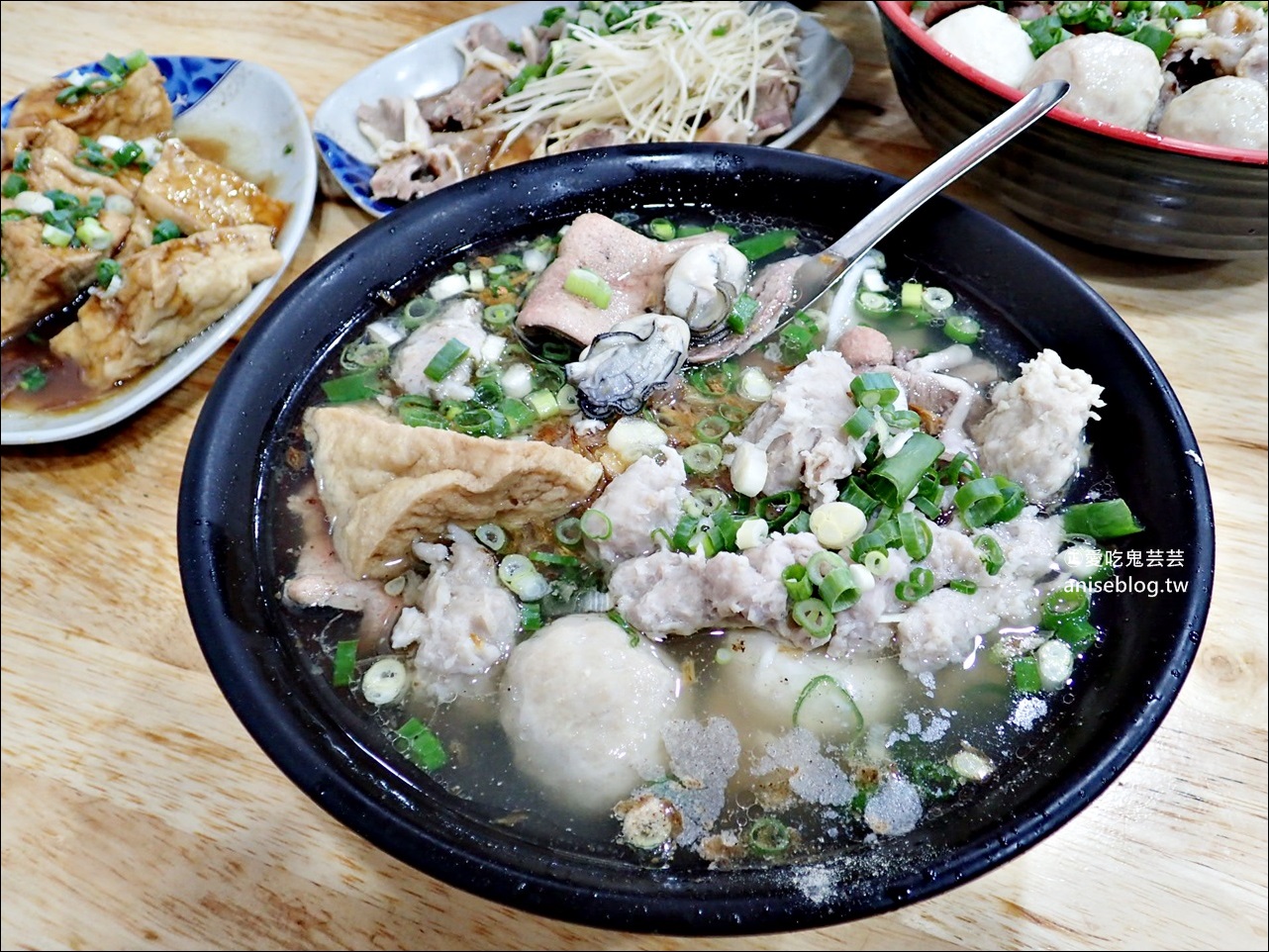 龜叟什錦麵，超大份量一碗當兩碗吃，永和早午餐美食老店(姊姊食記) @愛吃鬼芸芸