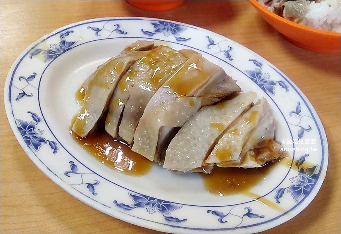 好吃雞肉飯，雞絲飯、下水湯，三重五華街平價美食(姊姊食記)