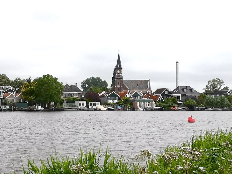 荷蘭風車村Zaanse(贊丹)，狂風暴雨不怕不怕，起司照吃、熱巧克力照喝