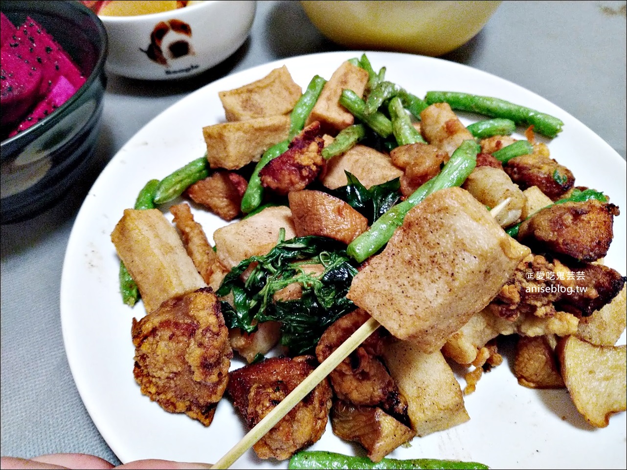 旺萊鹹酥雞，通化街臨江街夜市美食(姊姊食記)