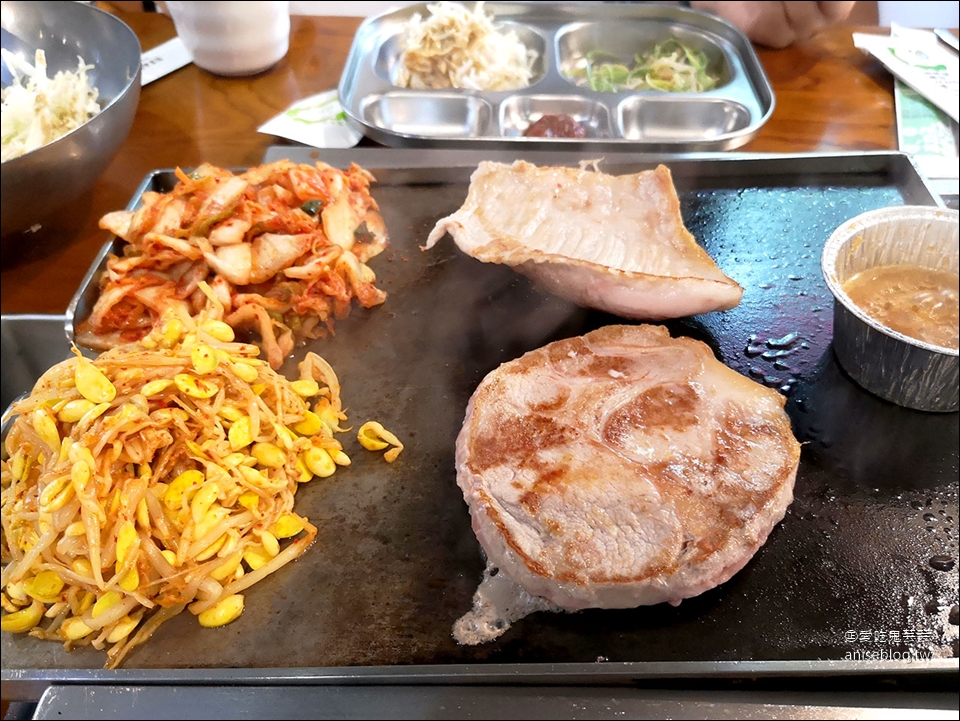 菜豚屋，日韓混血的韓式烤肉店 @愛吃鬼芸芸