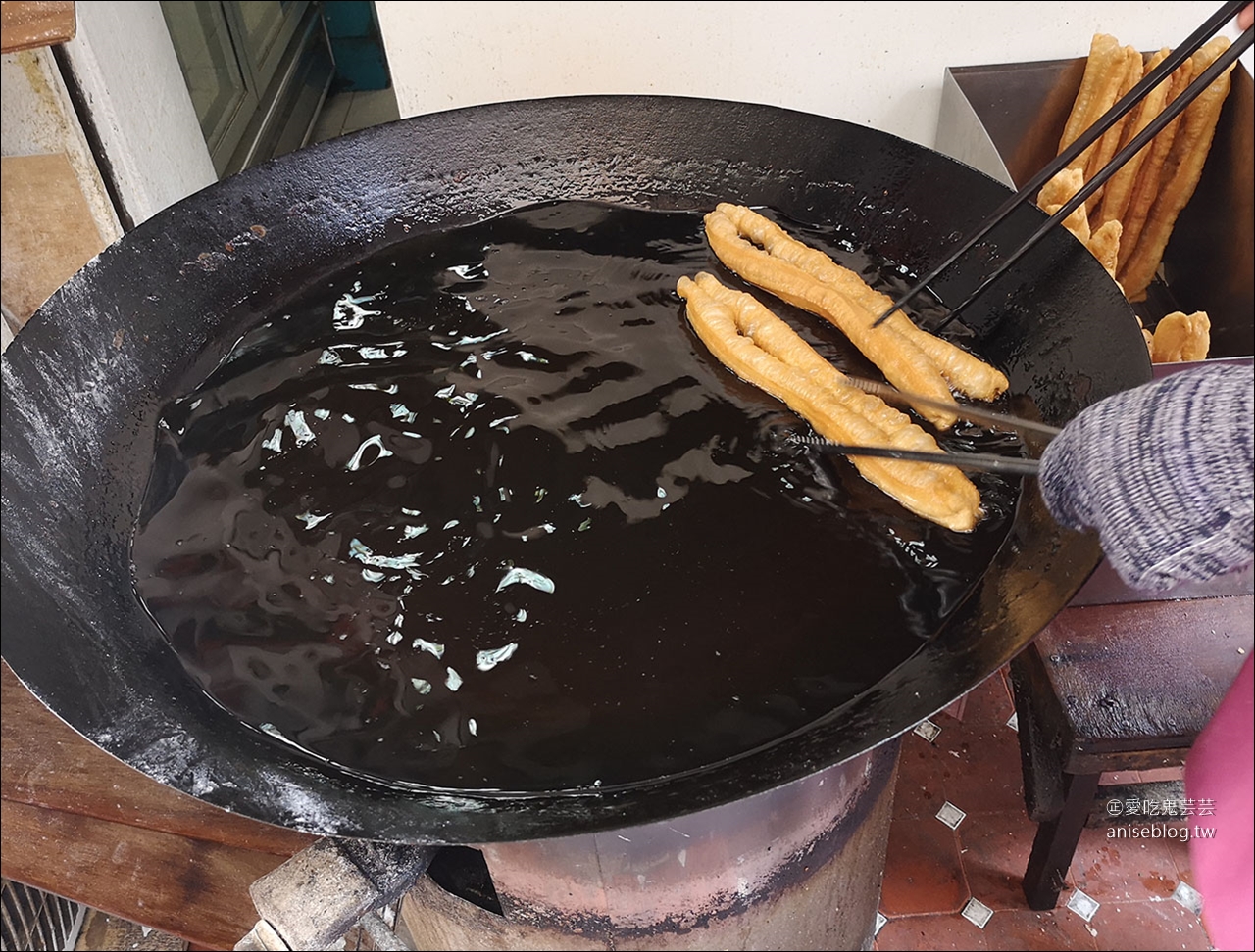 澎湖早餐街 | 二信飯糰、擱再來小吃部、鍾記燒餅、益豐豆漿店 、王大可咖啡