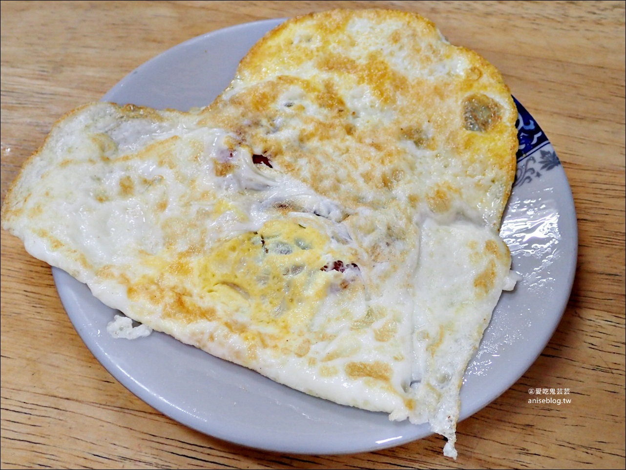 基隆陳家蔥油餅、餛飩湯，基隆在地推薦早點美食(姊姊食記)