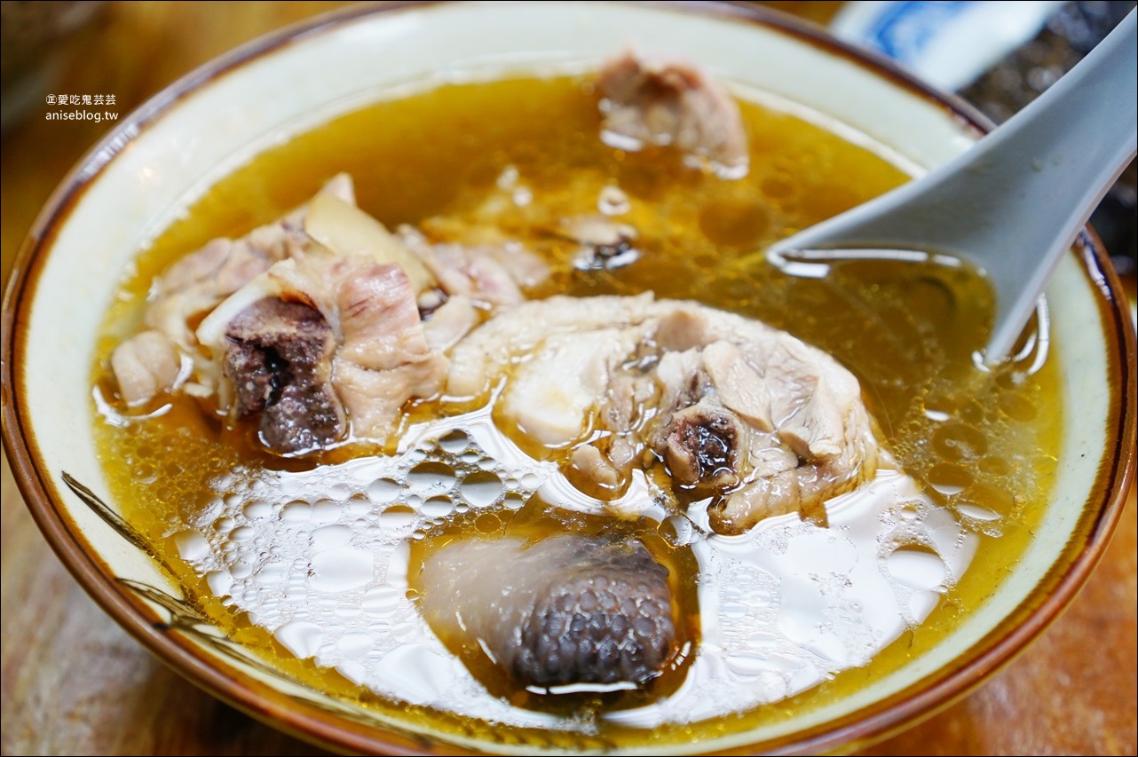 柳家麻油雞，三重三和夜市晚餐宵夜，捷運台北橋站美食(姊姊食記)