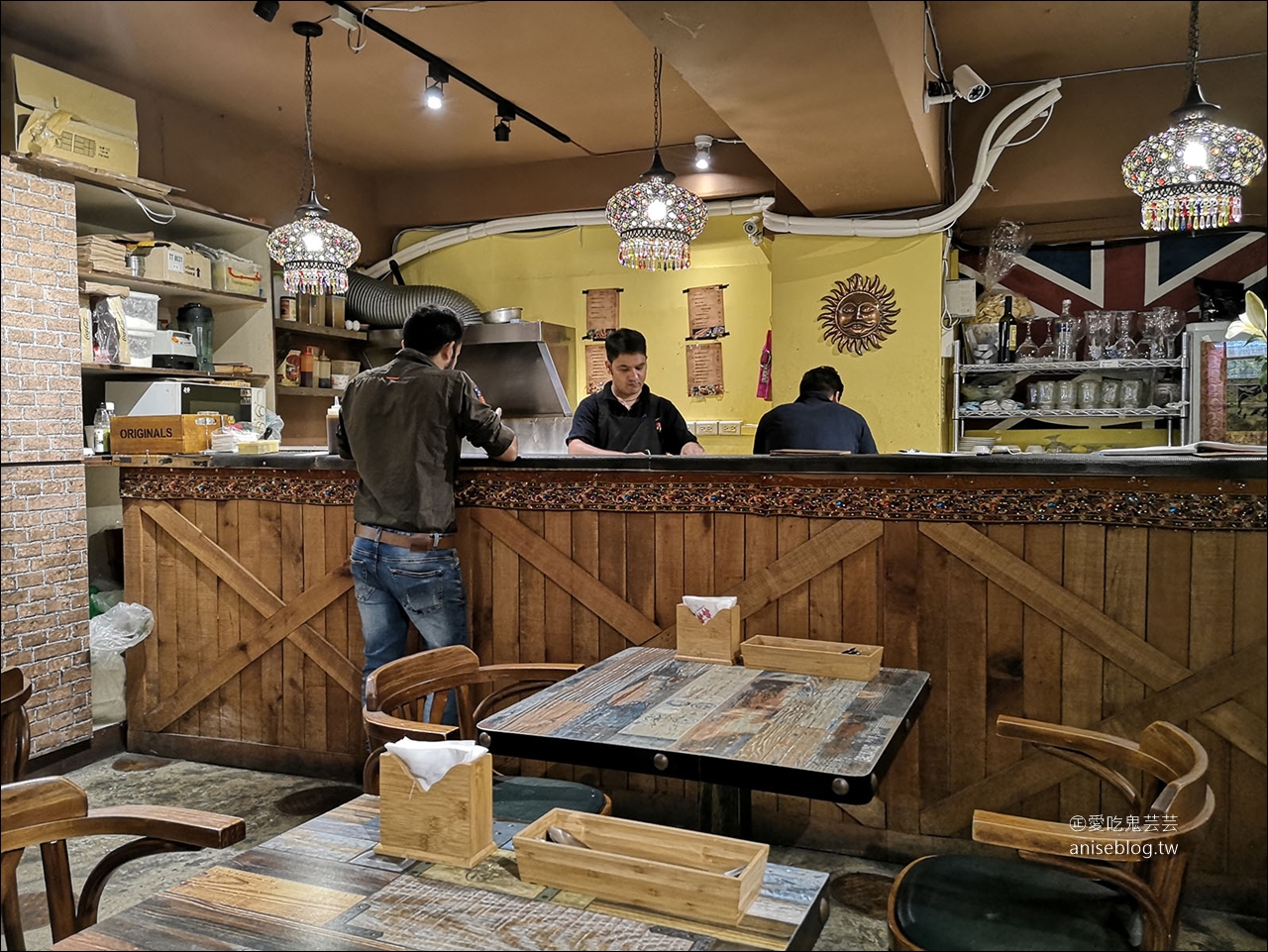 三個傻瓜印度蔬食(大安店)，口味偏清淡的印度料理 (附菜單)