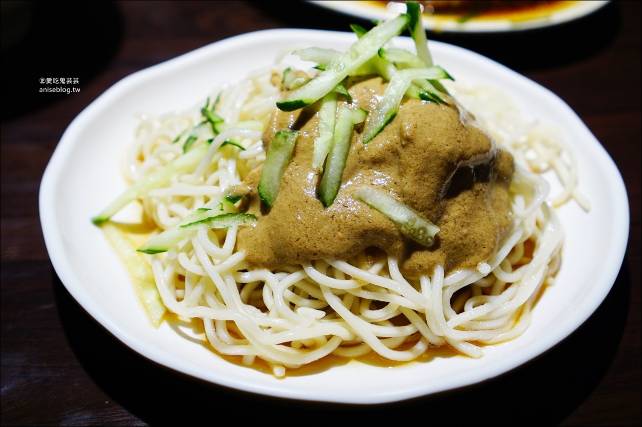 金香豬腳涼麵，行天宮站美食(姊姊食記)