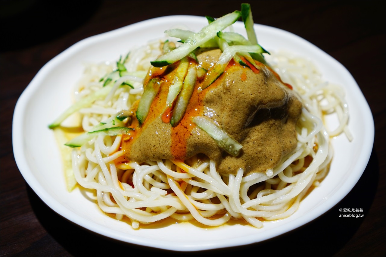 金香豬腳涼麵，行天宮站美食(姊姊食記)