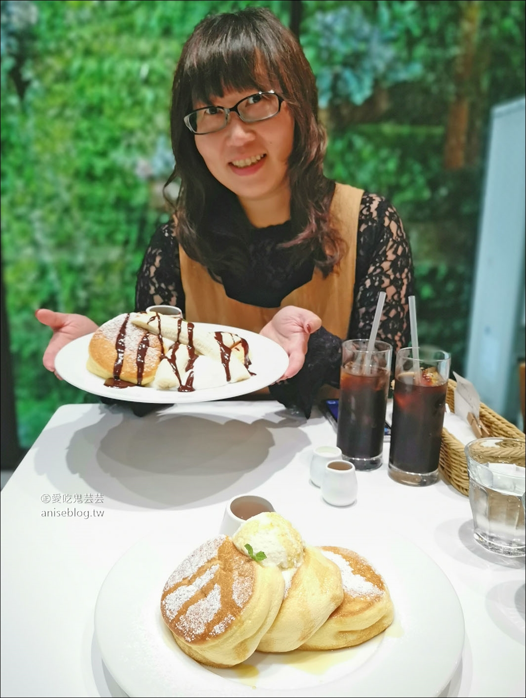 東京鬆餅 | 舒芙蕾鬆餅幸福pancake、FLIPPER’S 奇蹟的舒芙蕾鬆餅評比，妳/你們喜歡哪一間？