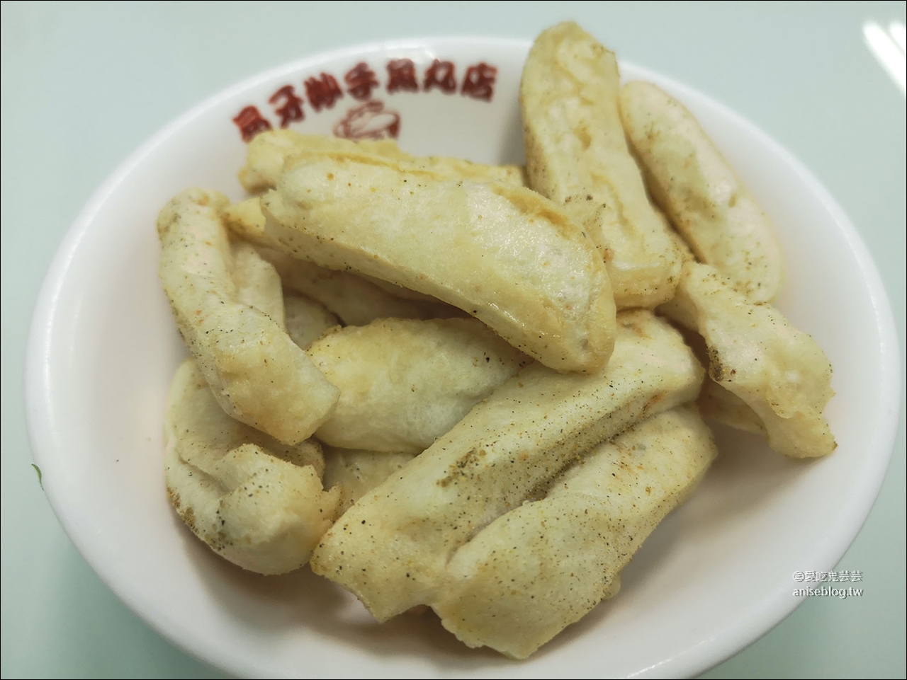 東區小吃 | 易牙妙手食堂 (魚丸店)，平價小吃店，有便當哦！