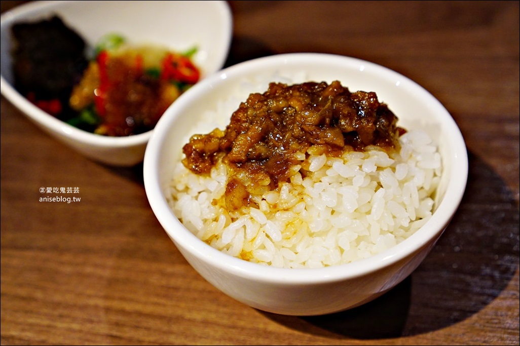 前鎮水產超市火鍋，海霸王集團新成員，西門町美食(姊姊食記)