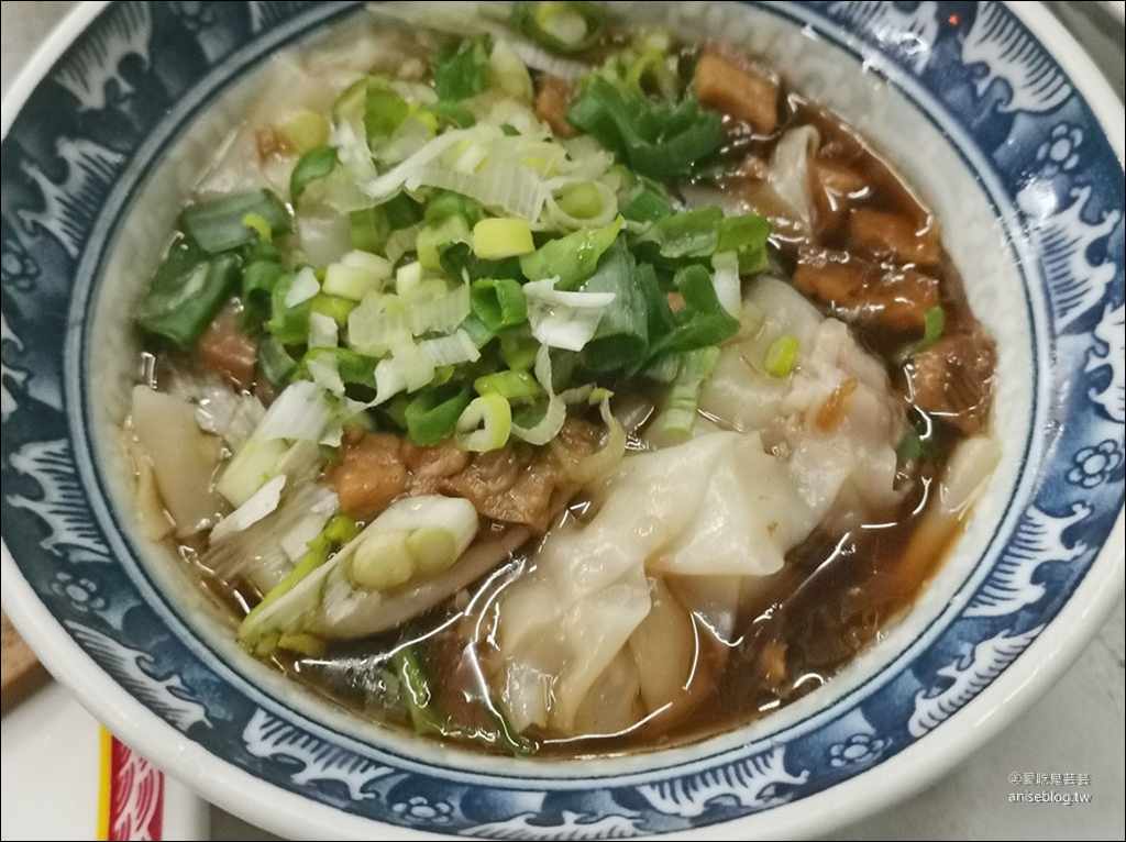 友愛街宵夜場 | 小杜意麵，小菜多又便宜