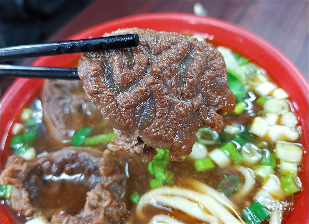 范姜牛肉麵，信義路隱藏版平價牛肉麵